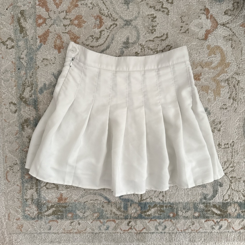 🐇White Pleated Tennis Skirt Size S Fair Condition 🐇